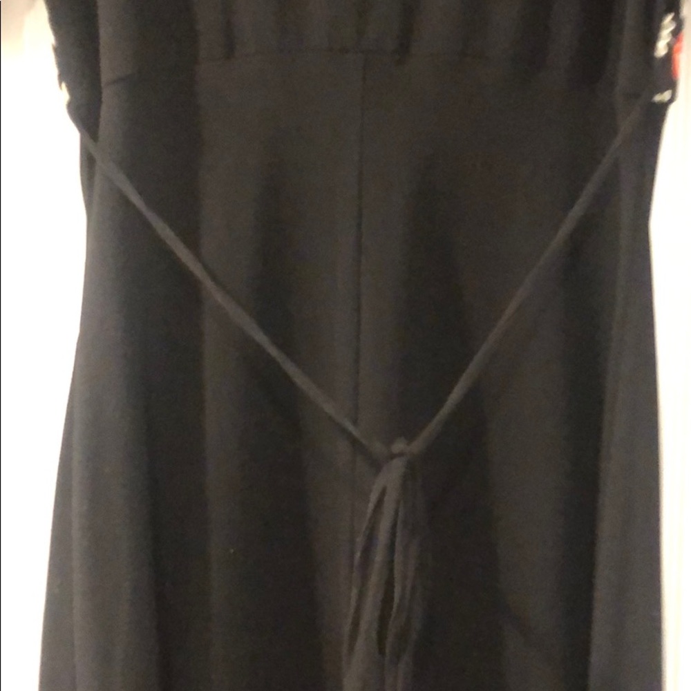 Dress - Picture 4 of 8